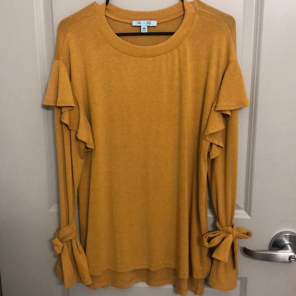 Bell bottom long sleeve top
